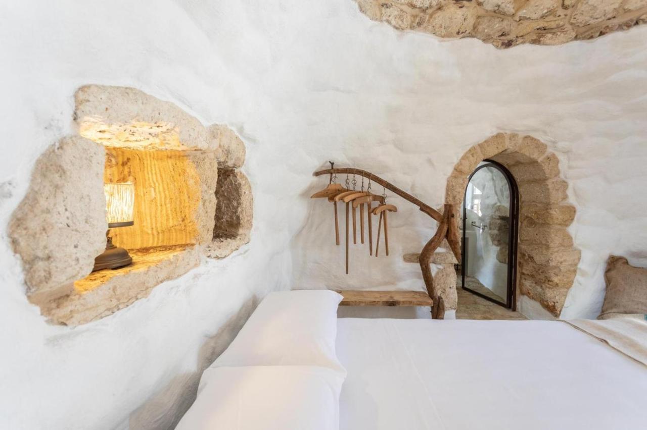 Bed and Breakfast Trullo Santovia Сант'Ізідоро Екстер'єр фото