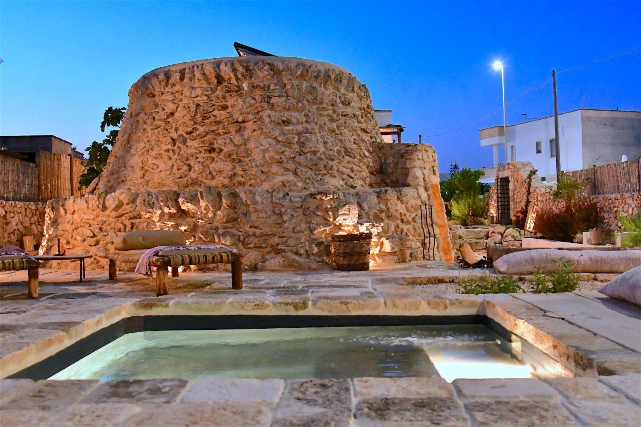 Bed and Breakfast Trullo Santovia Сант'Ізідоро Екстер'єр фото