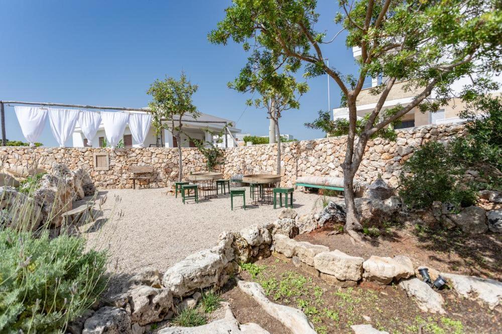Bed and Breakfast Trullo Santovia Сант'Ізідоро Екстер'єр фото