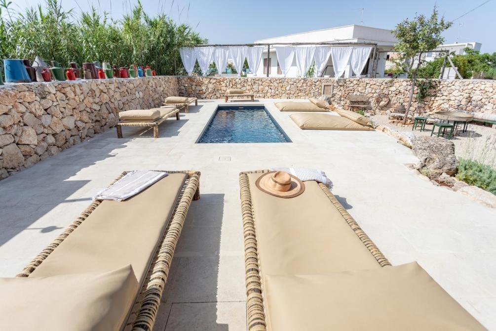 Bed and Breakfast Trullo Santovia Сант'Ізідоро Екстер'єр фото