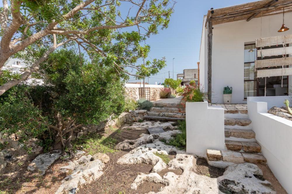 Bed and Breakfast Trullo Santovia Сант'Ізідоро Екстер'єр фото